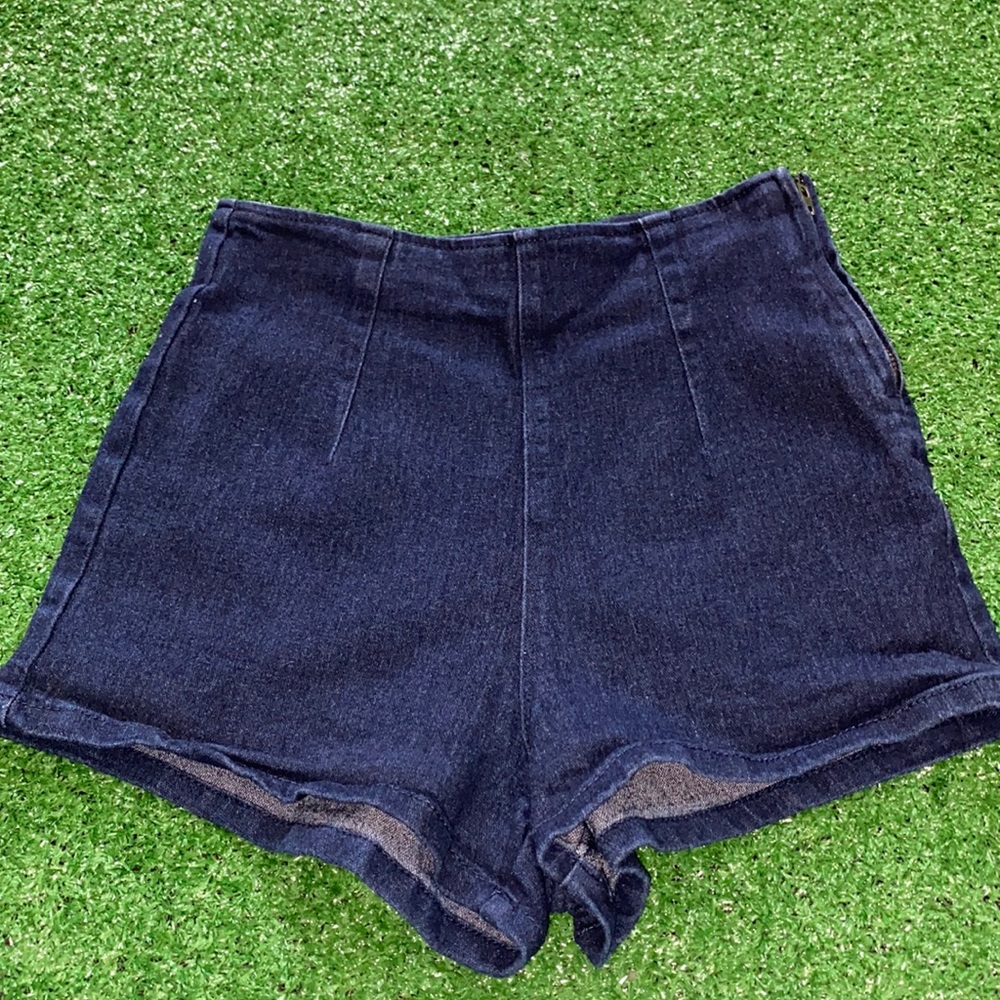 Forever 21 Highwaisted Short Jean Shorts